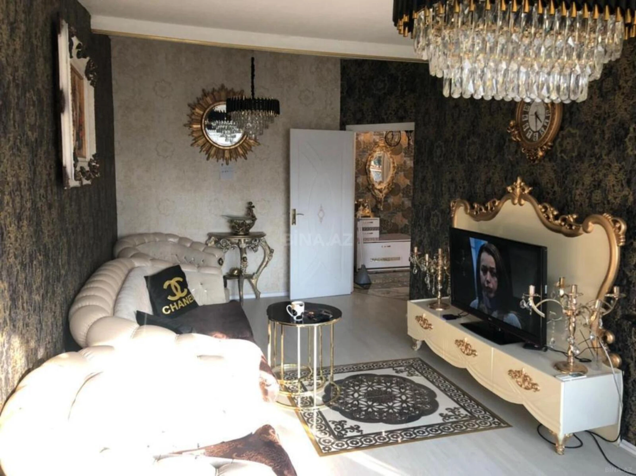 Satılır 2 otaqlı mənzil 52 m²