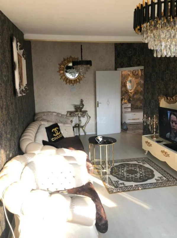 Satılır 2 otaqlı mənzil 52 m²