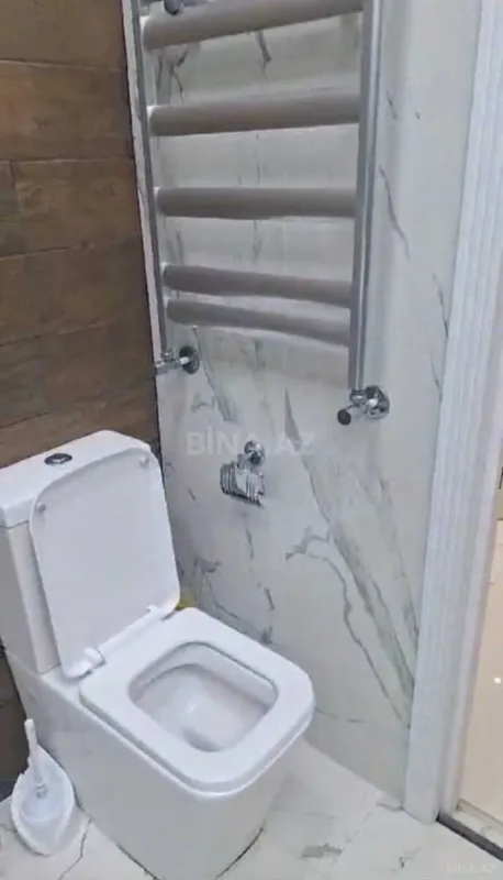 Kirayə verilir 2 otaqlı mənzil 65 m²