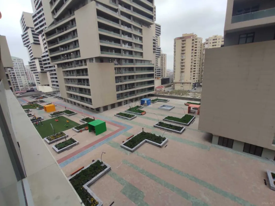 Kirayə verilir 2 otaqlı mənzil 65 m²