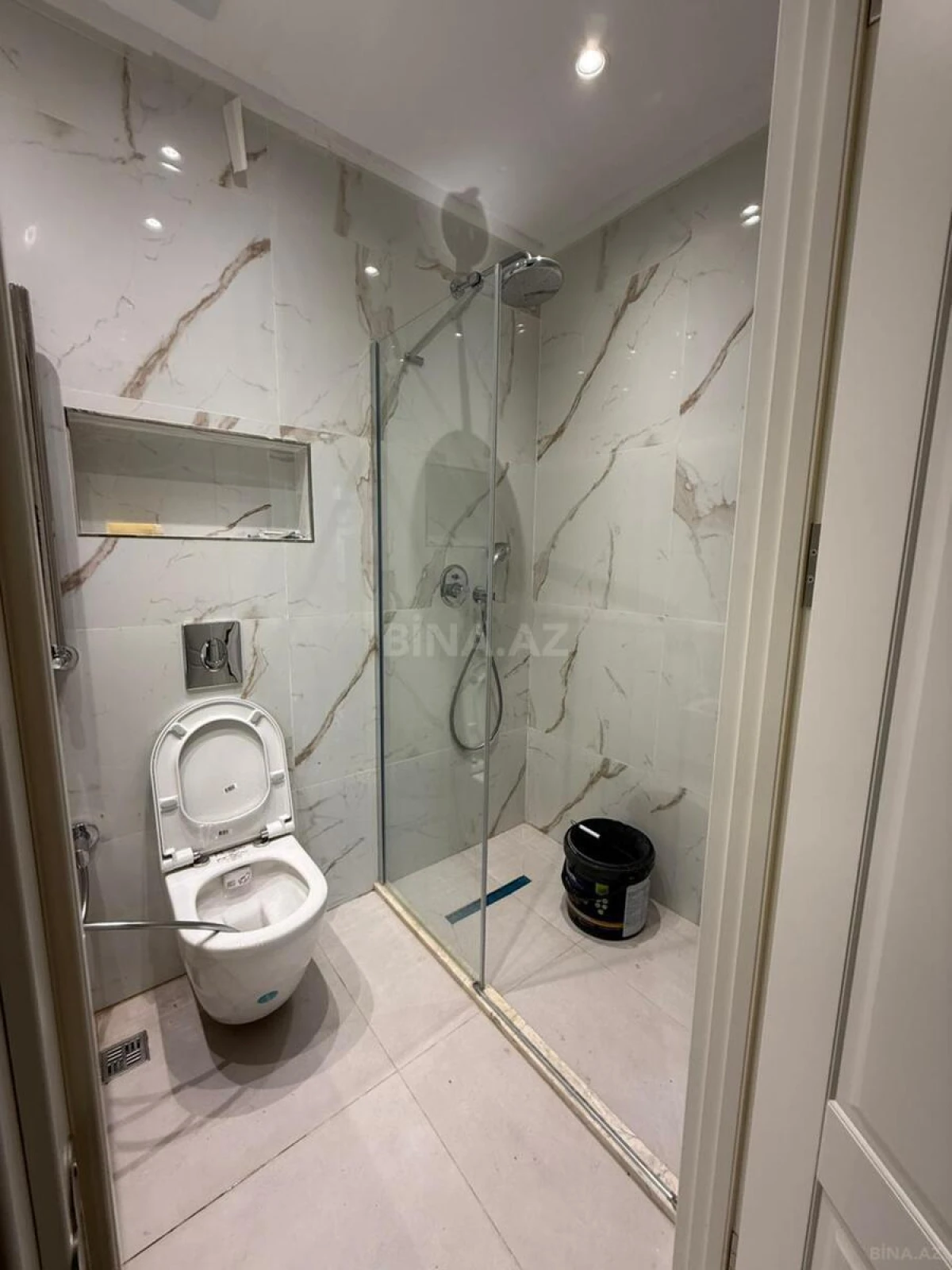 Satılır 3 otaqlı mənzil 84.3 m²