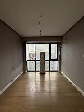 Satılır 3 otaqlı mənzil 84.3 m²