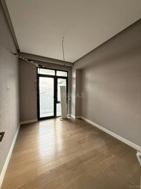 Satılır 3 otaqlı mənzil 84.3 m²