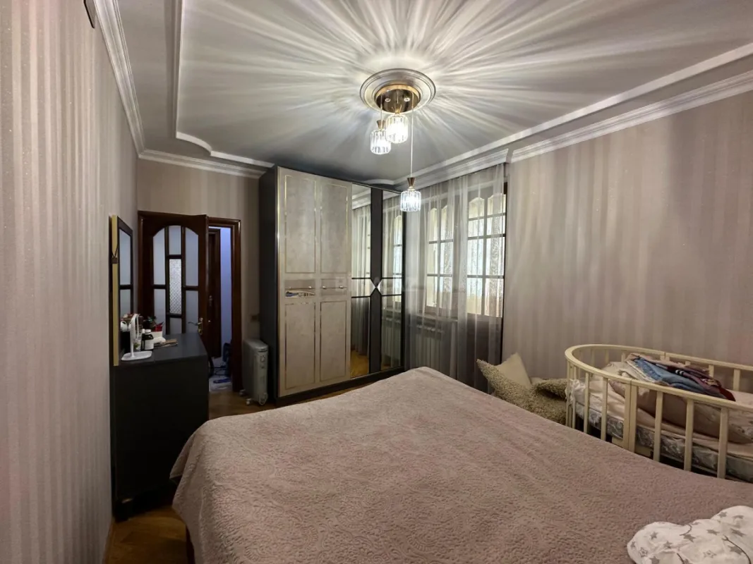 Satılır 2 otaqlı mənzil 55 m²