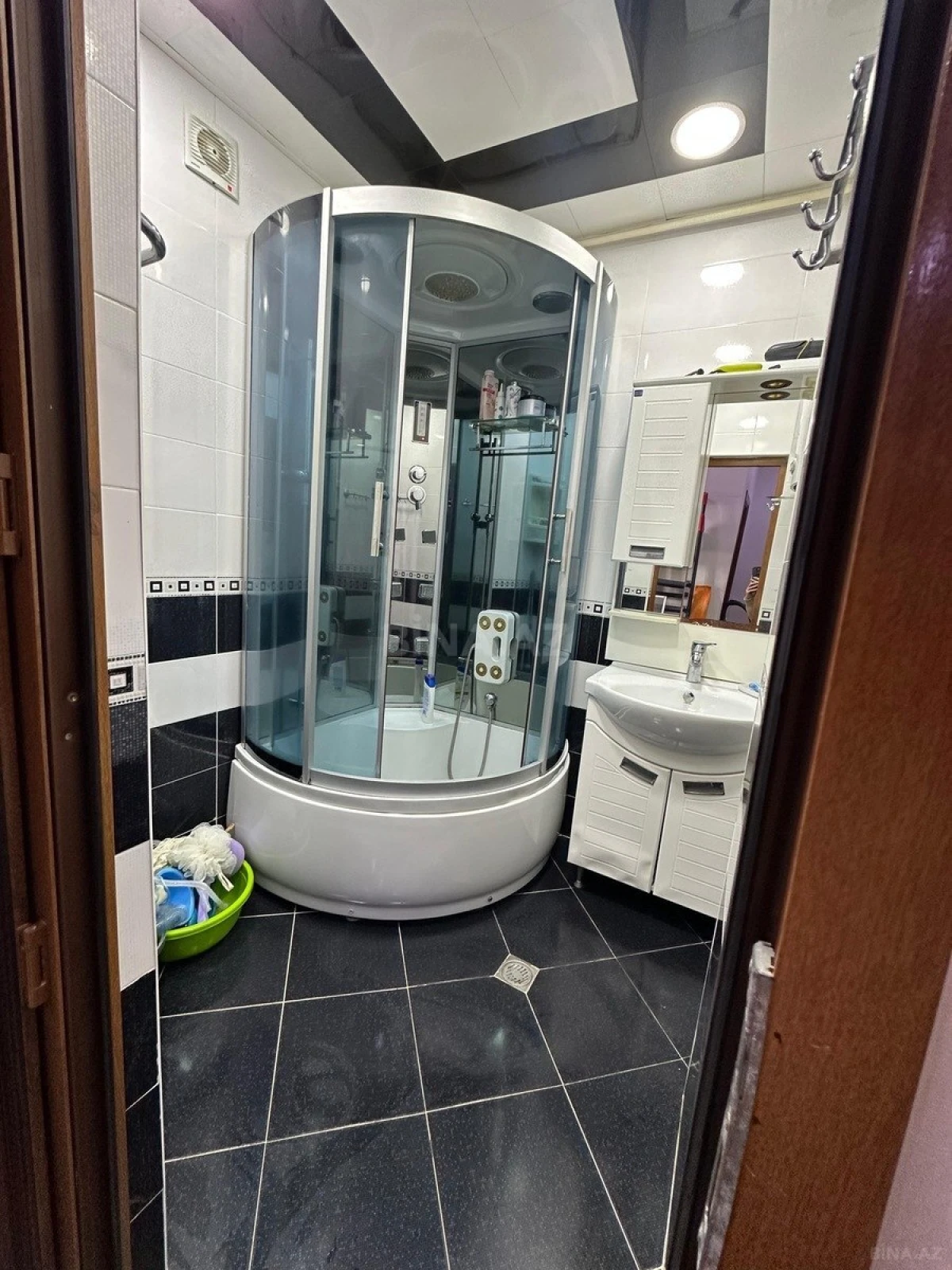 Satılır 2 otaqlı mənzil 55 m²