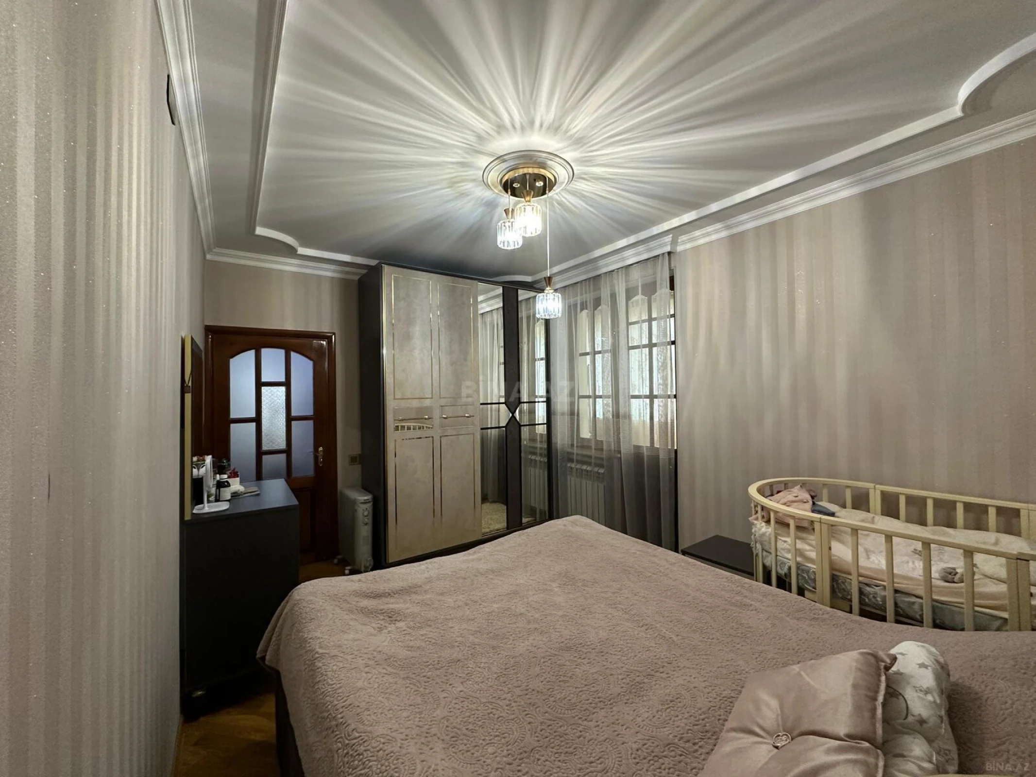 Satılır 2 otaqlı mənzil 55 m²