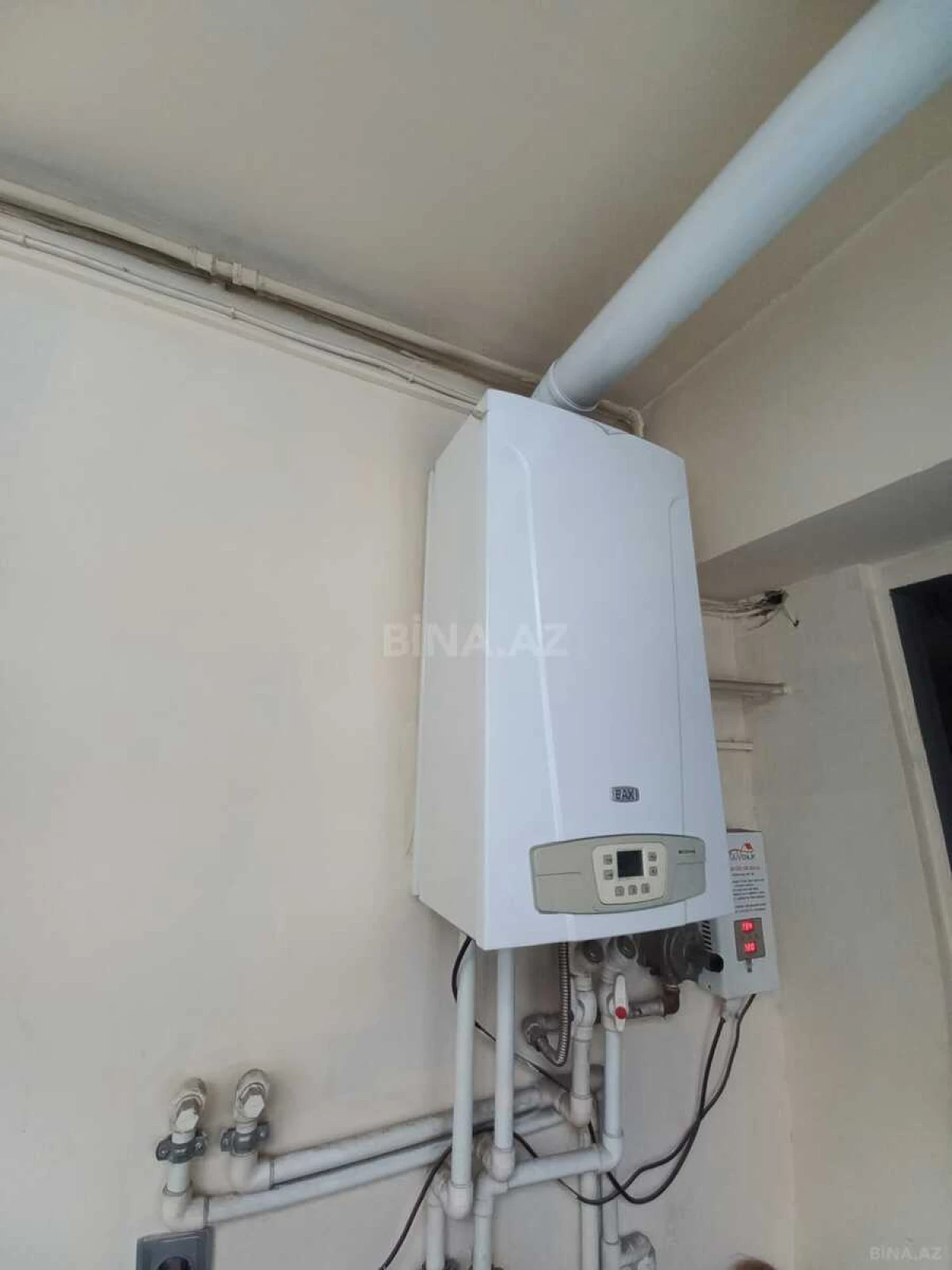 Satılır 3 otaqlı mənzil 75 m²