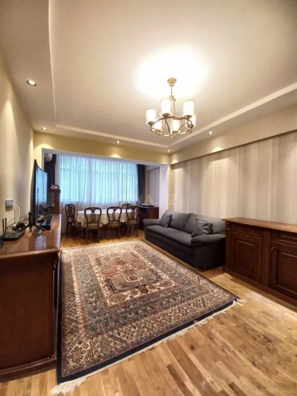 Satılır 3 otaqlı mənzil 75 m²