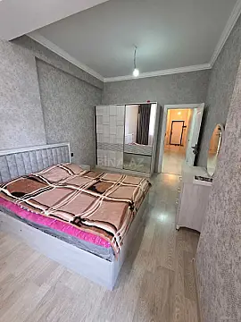 Kirayə verilir 2 otaqlı mənzil 78 m²