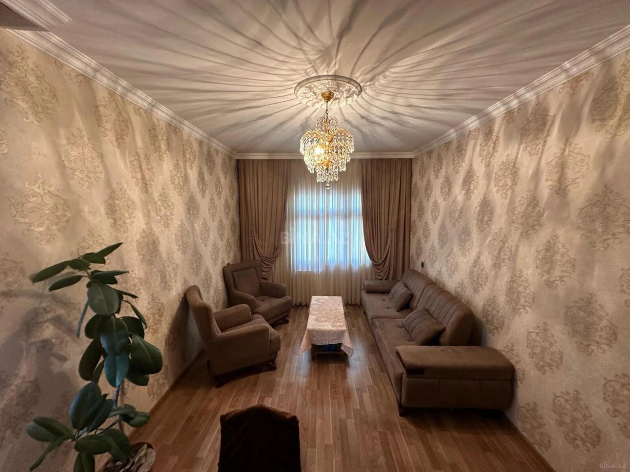 Satılır 2 otaqlı mənzil 60 m²