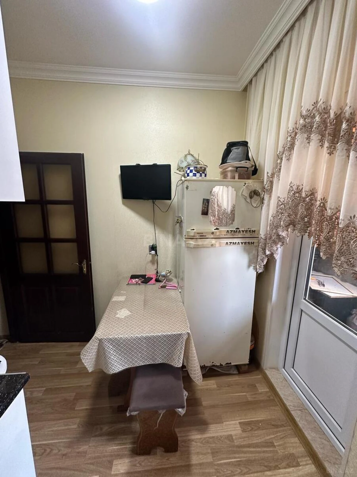 Satılır 2 otaqlı mənzil 60 m²