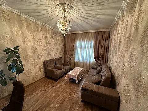 Satılır 2 otaqlı mənzil 60 m²