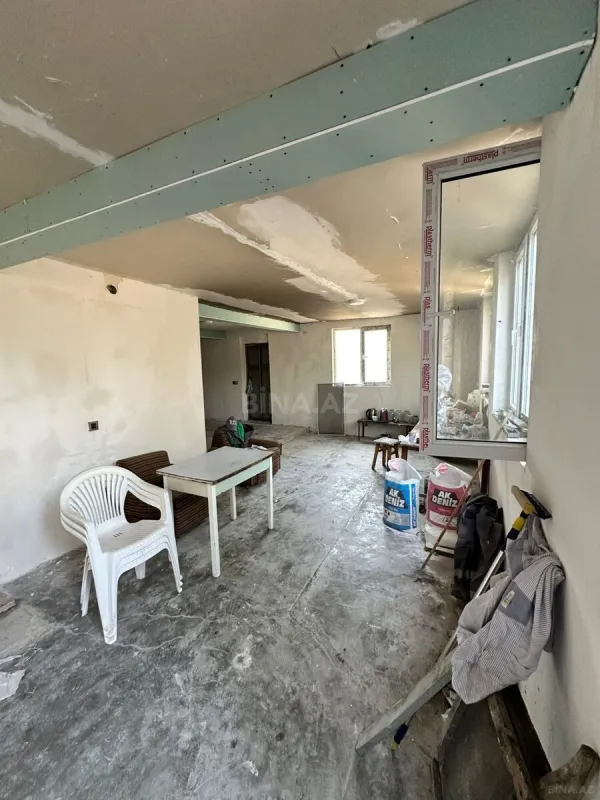 Satılır 5 otaqlı həyət evi 130 m²