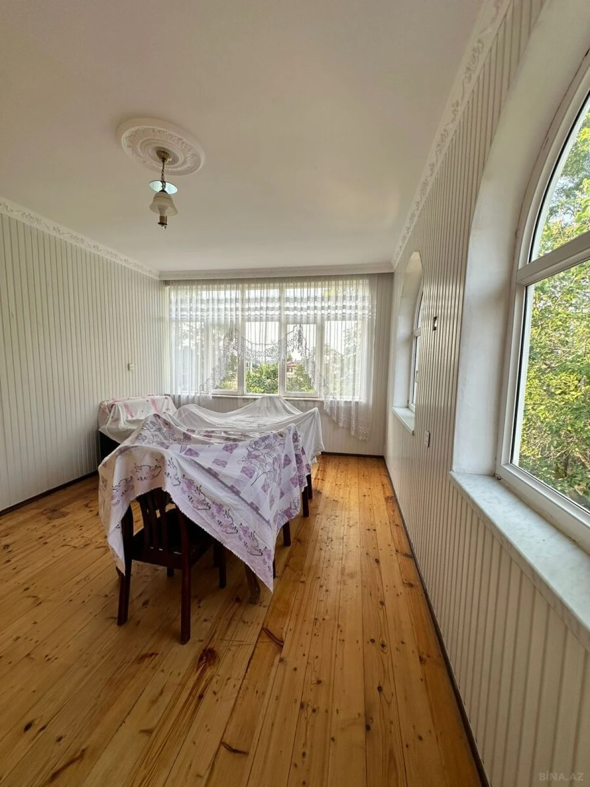 Satılır 5 otaqlı həyət evi 130 m²