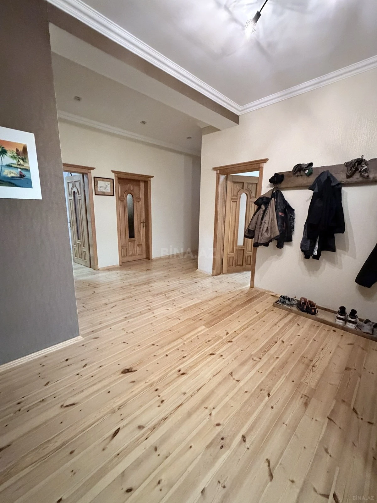 Satılır 5 otaqlı həyət evi 269 m²