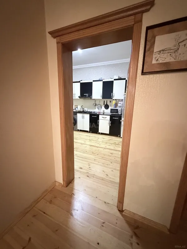 Satılır 5 otaqlı həyət evi 269 m²