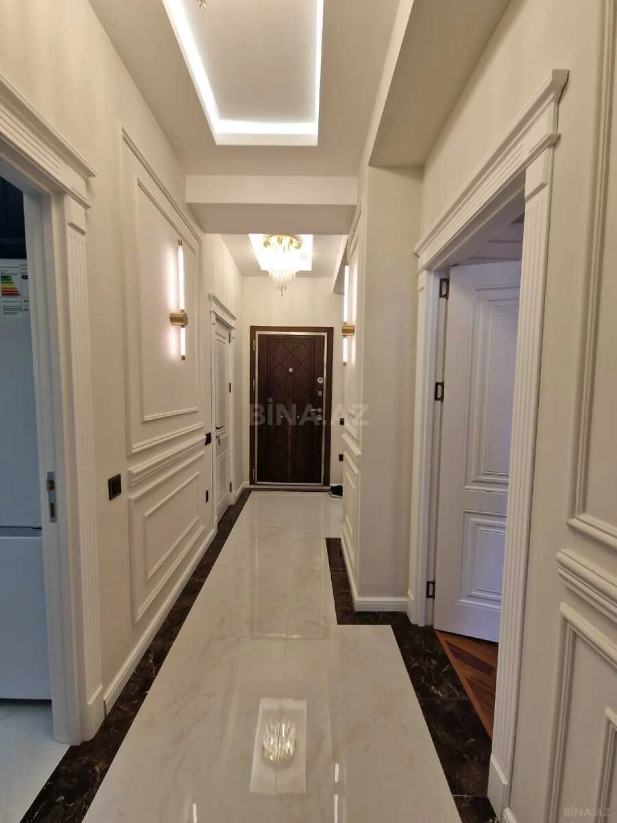 Kirayə verilir 2 otaqlı mənzil 70 m²