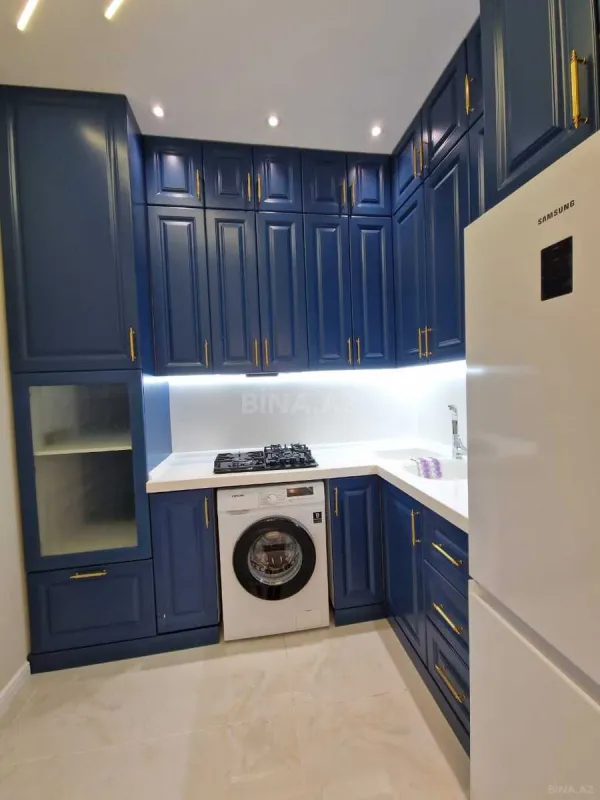 Kirayə verilir 2 otaqlı mənzil 70 m²