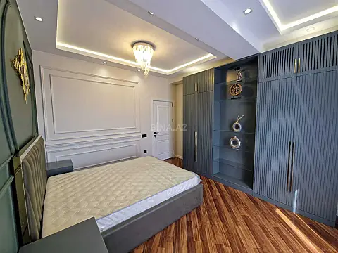 Kirayə verilir 2 otaqlı mənzil 70 m²