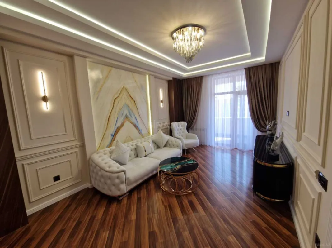 Kirayə verilir 2 otaqlı mənzil 70 m²