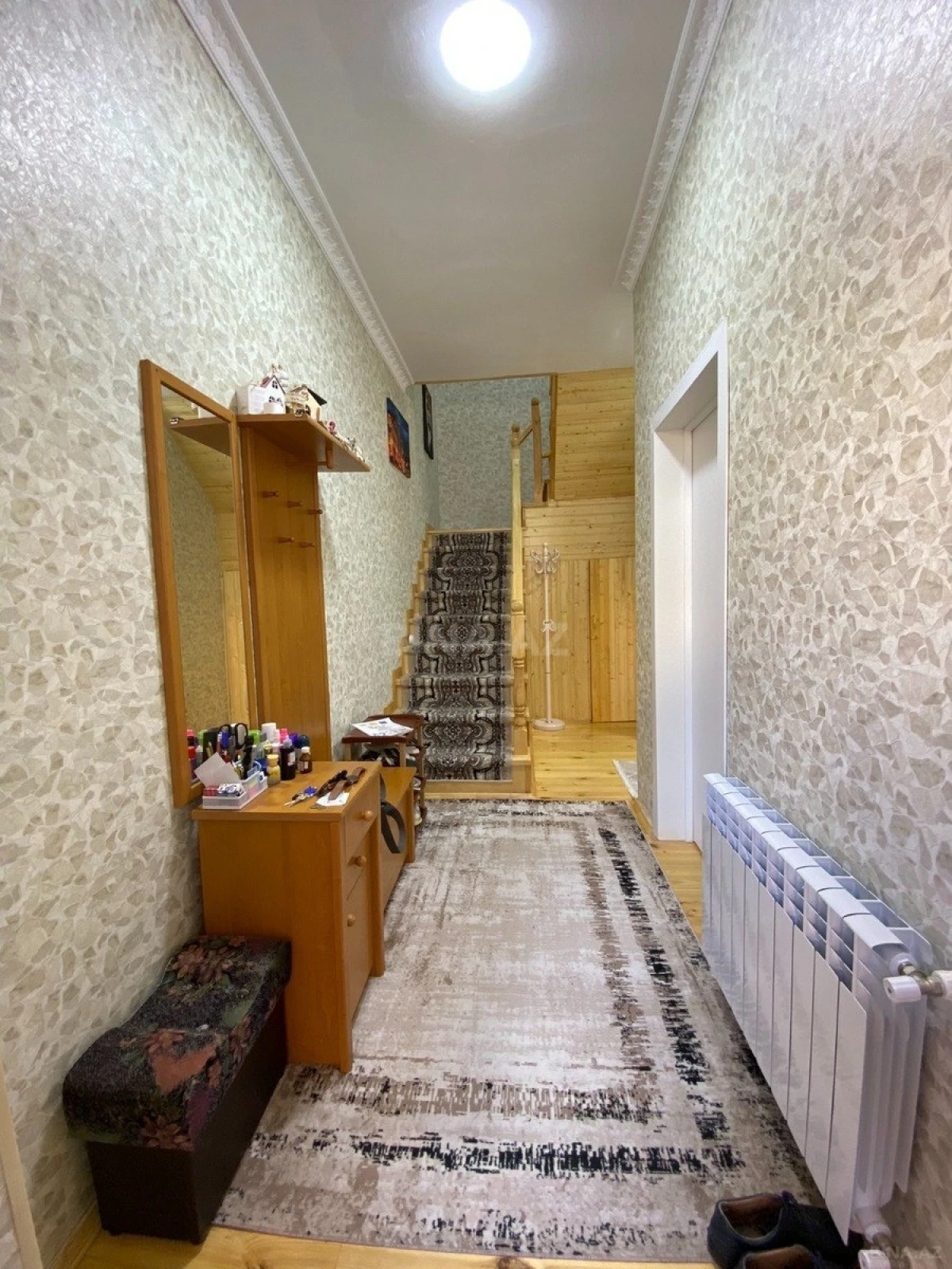 Satılır 4 otaqlı həyət evi 135 m²