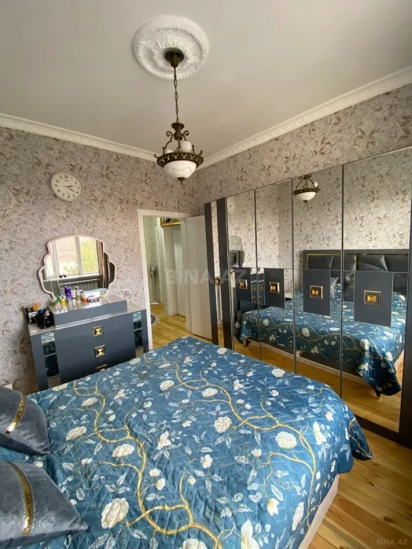 Satılır 4 otaqlı həyət evi 135 m²