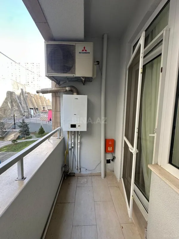 Satılır 2 otaqlı mənzil 58 m²