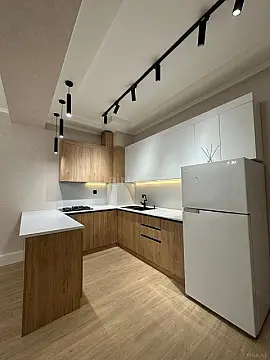 Satılır 2 otaqlı mənzil 58 m²