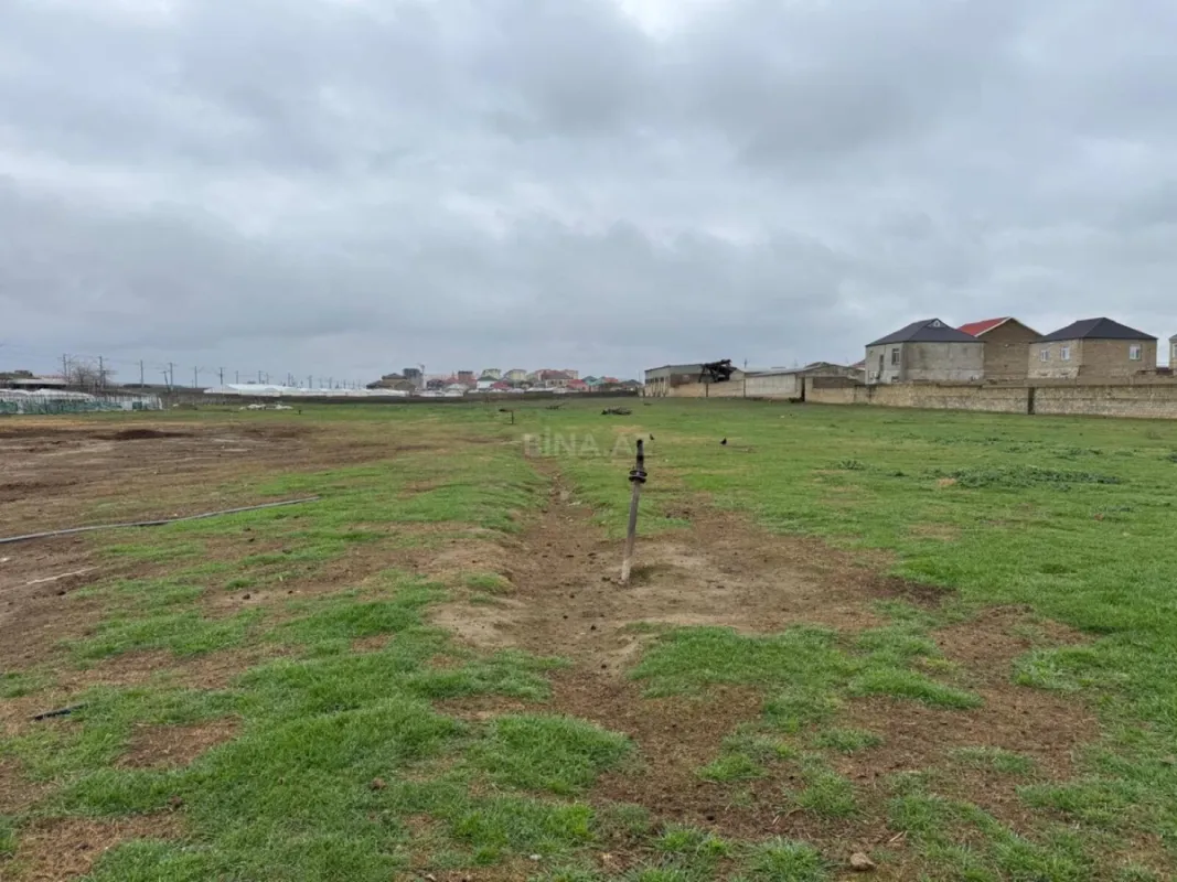 Satılır torpaq sahəsi 450 m²