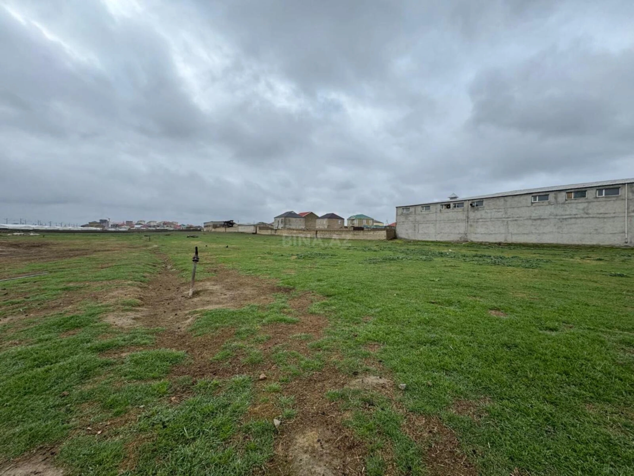 Satılır torpaq sahəsi 450 m²