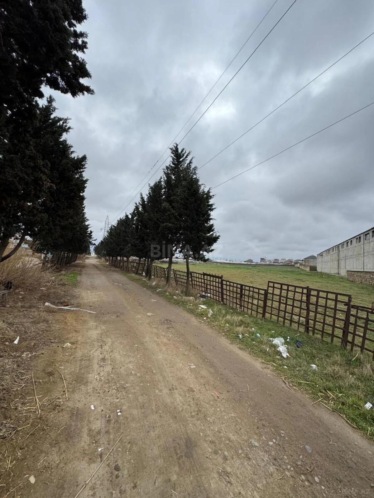 Satılır torpaq sahəsi 450 m²