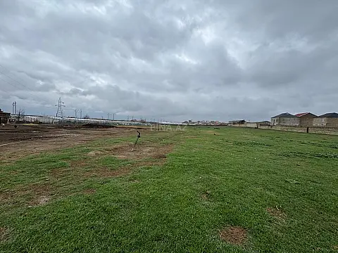 Satılır torpaq sahəsi 450 m²