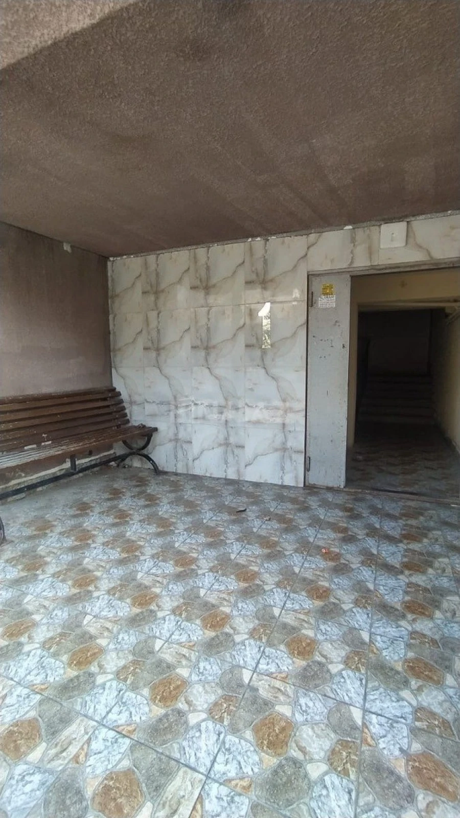 Satılır 2 otaqlı mənzil 63 m²