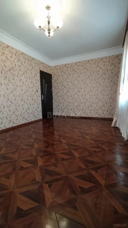 Satılır 2 otaqlı mənzil 63 m²