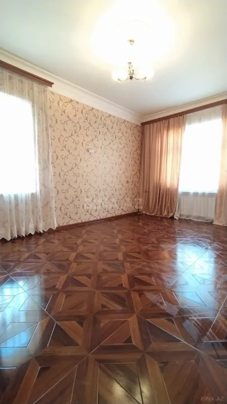 Satılır 2 otaqlı mənzil 63 m²