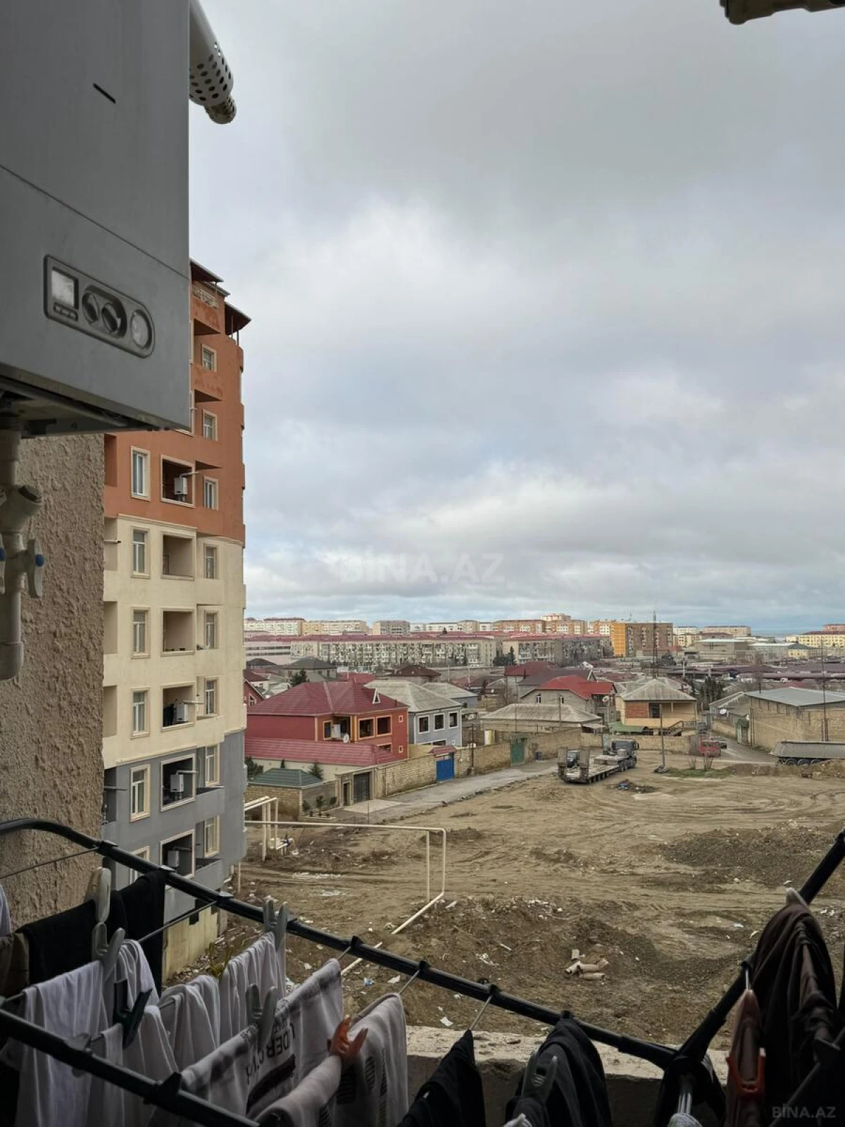 Satılır 2 otaqlı mənzil 62 m²