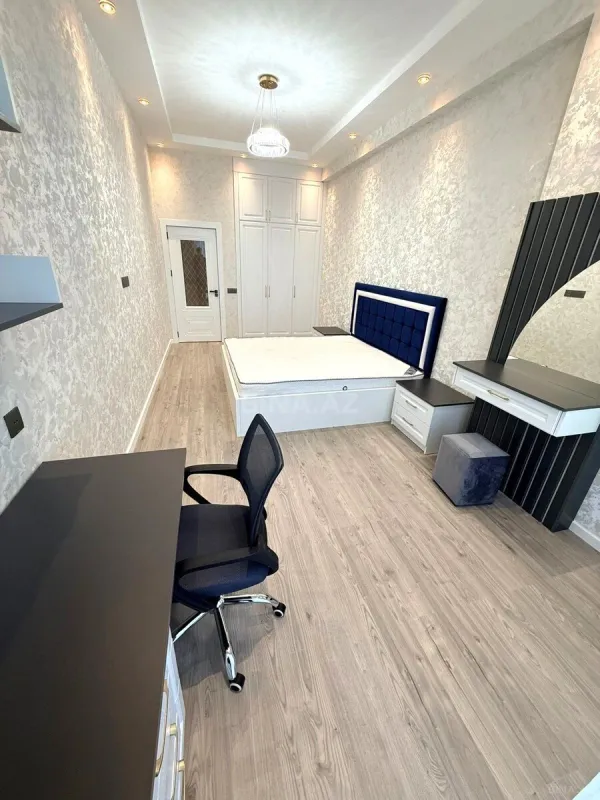 Kirayə verilir 2 otaqlı mənzil 66 m²