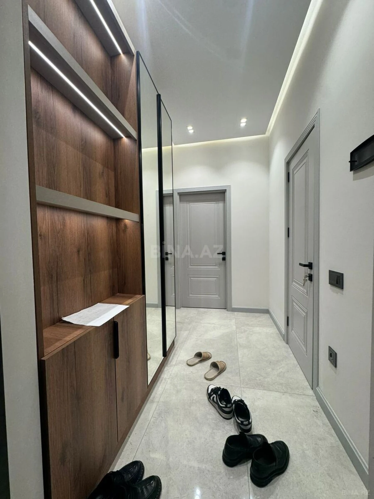 Kirayə verilir 3 otaqlı mənzil 100 m²
