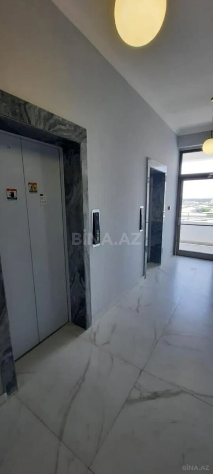 Kirayə verilir 2 otaqlı mənzil 65 m²