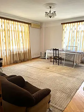 Satılır 3 otaqlı mənzil 138 m² — Bakı, 8-ci kilometr 3 otaq 138.00 m²
