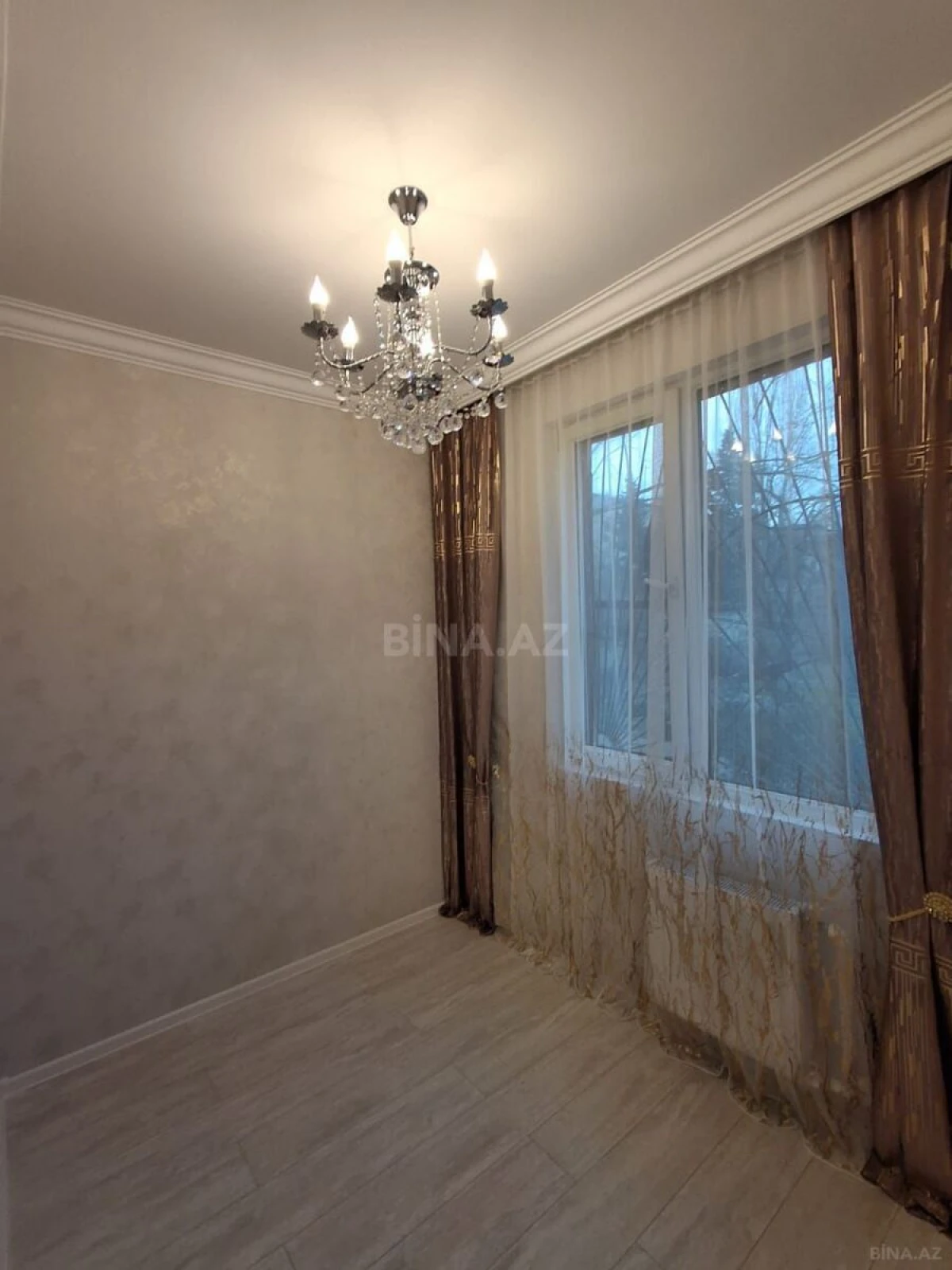 Satılır 1 otaqlı mənzil 33 m²