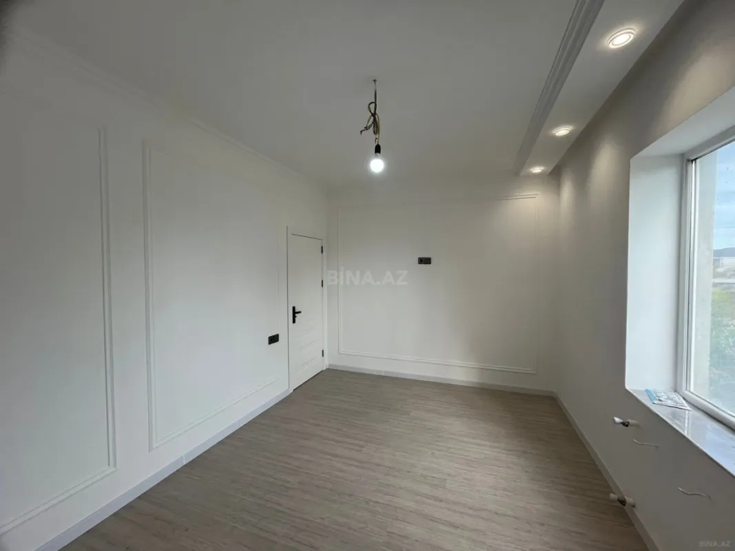 Satılır 4 otaqlı həyət evi 175 m²