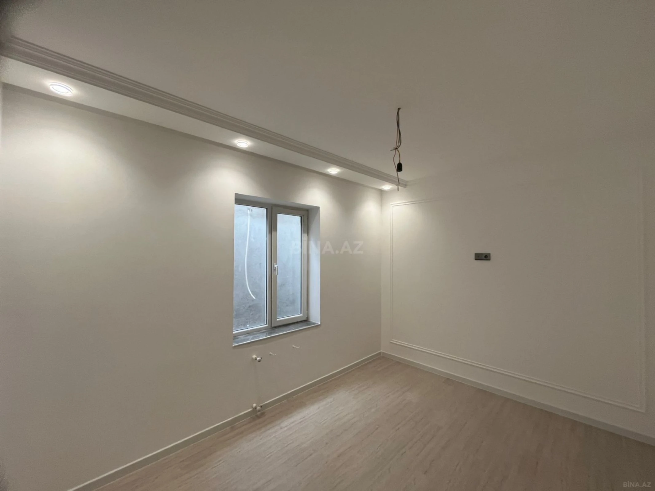 Satılır 4 otaqlı həyət evi 175 m²