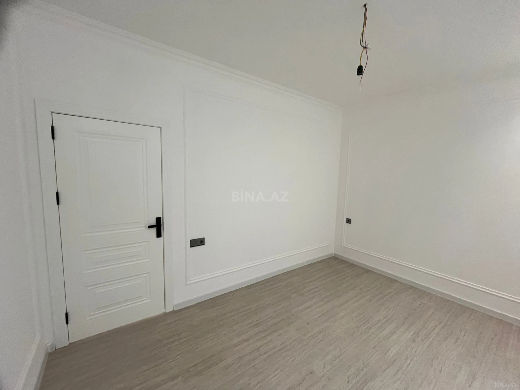 Satılır 4 otaqlı həyət evi 175 m²