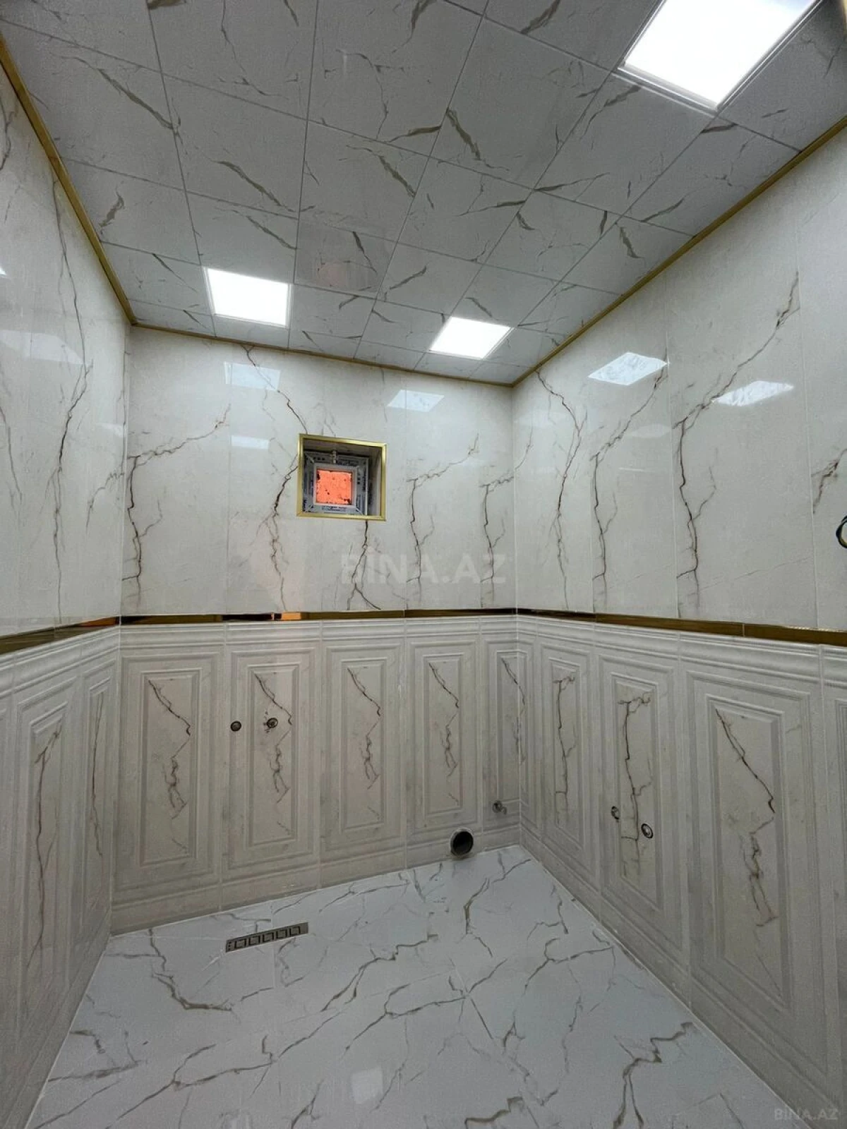 Satılır 4 otaqlı həyət evi 175 m²