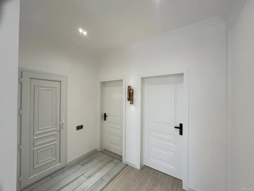 Satılır 4 otaqlı həyət evi 175 m²