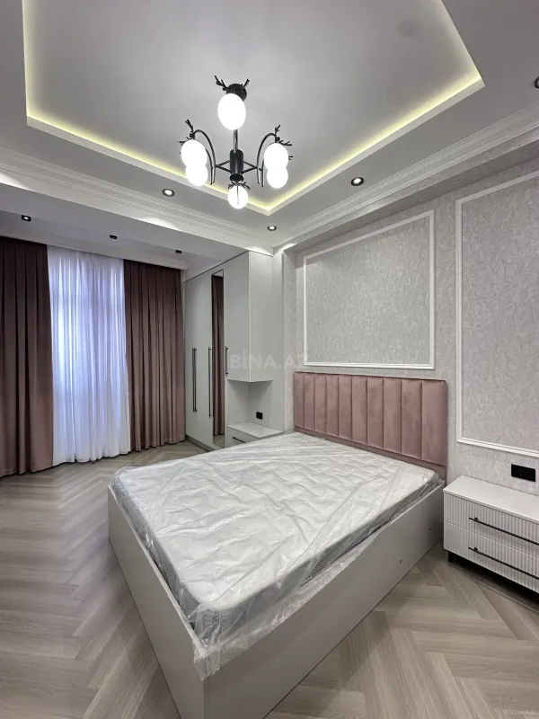 Satılır 2 otaqlı mənzil 70 m²
