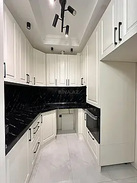 Satılır 2 otaqlı mənzil 70 m²