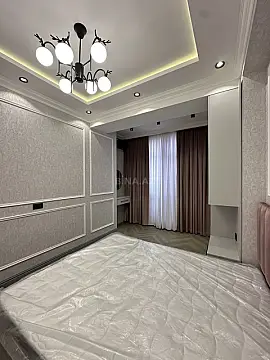Satılır 2 otaqlı mənzil 70 m²