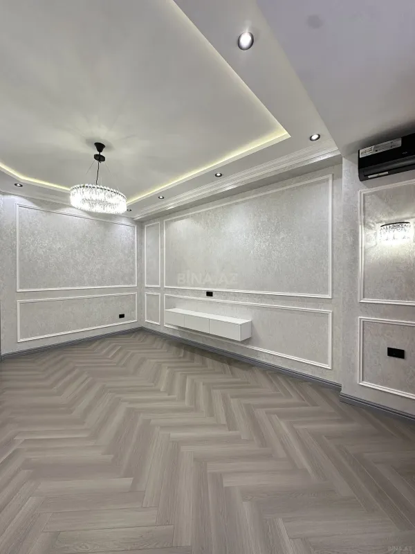 Satılır 2 otaqlı mənzil 70 m²